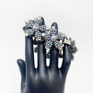 497 vintage Lawrence Vrba faux pearl and rhinestone bracelet